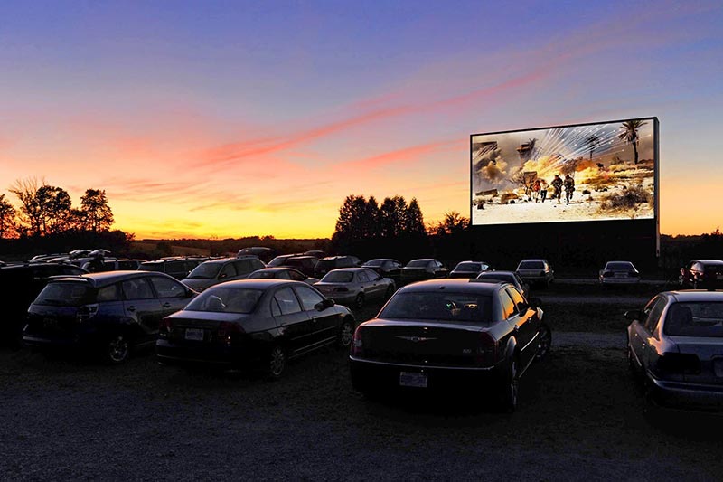 Resultado de imagem para Natal de Cinema Brasília Shopping cine drive in