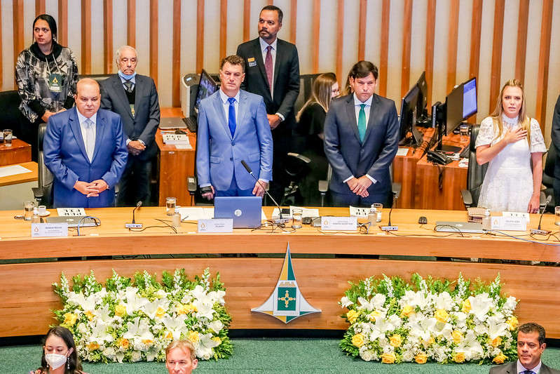 Segundo Mandato Ibaneis Rocha Toma Posse Da Reeleição Como Governador Na Câmara Legislativa 