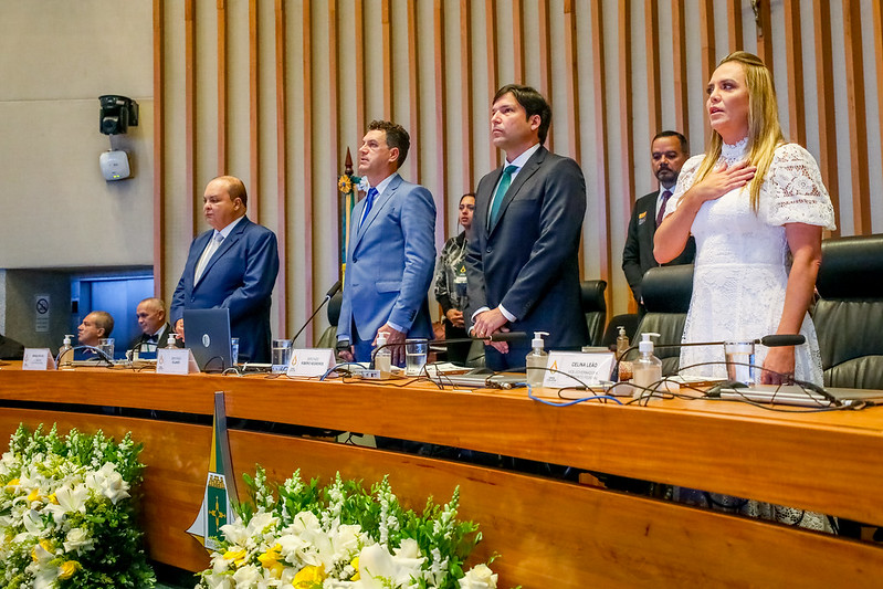 Segundo Mandato Ibaneis Rocha Toma Posse Da Reeleição Como Governador Na Câmara Legislativa 