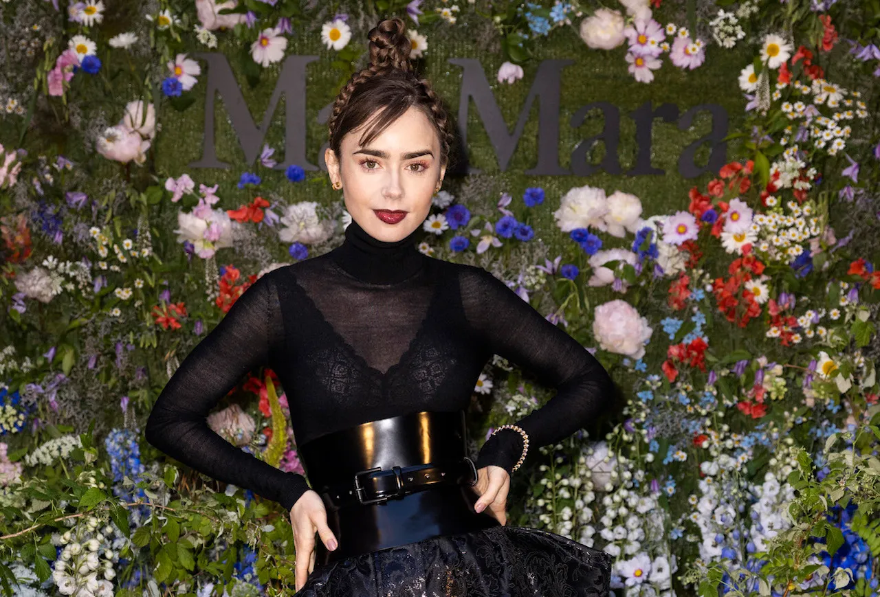 Lily Collins Foi Escolhida Para Ser Polly Pocket Em Filme